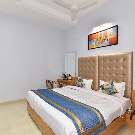Hotel Vacation Inn Amritsar Bagian luar foto