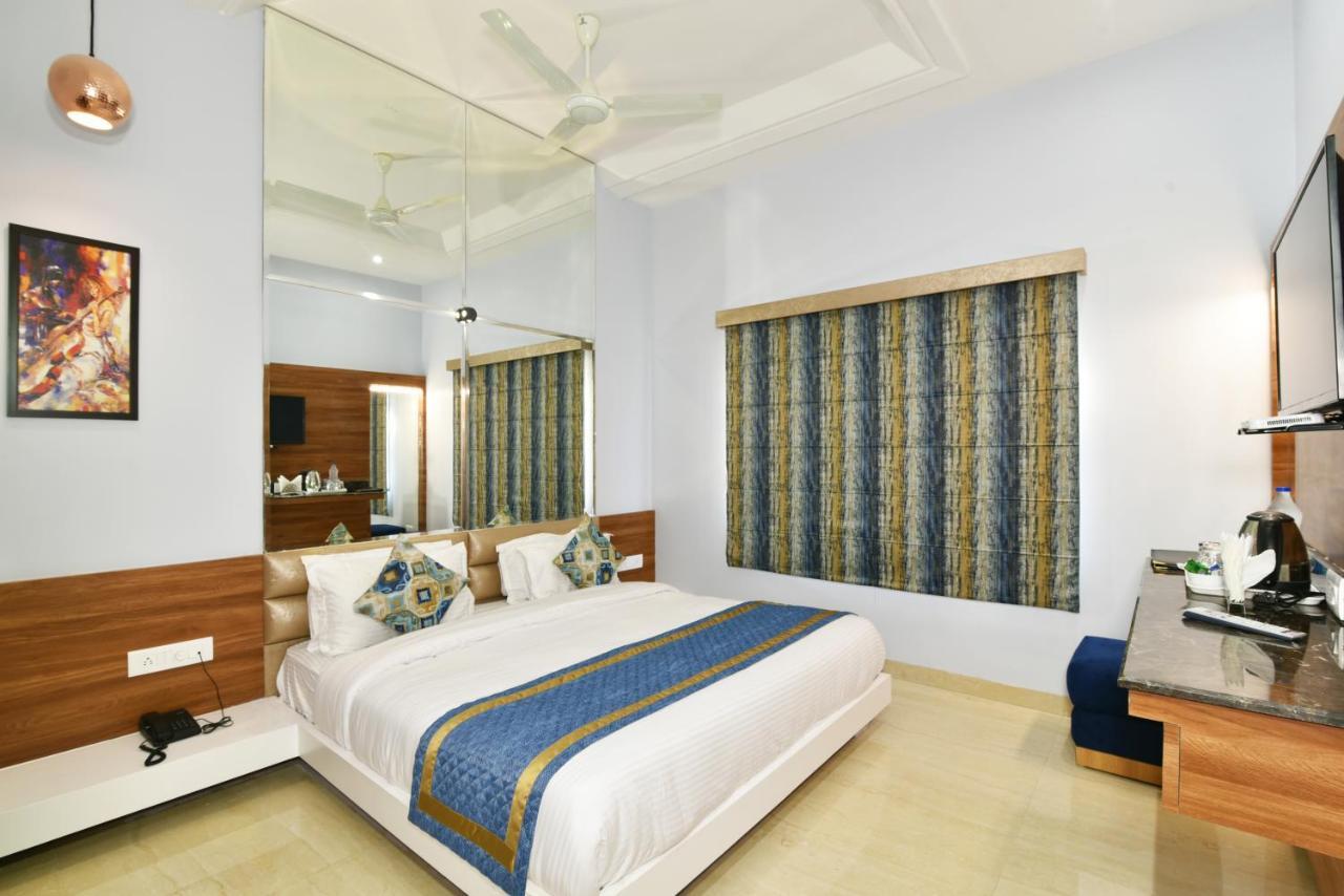 Hotel Vacation Inn Amritsar Bagian luar foto
