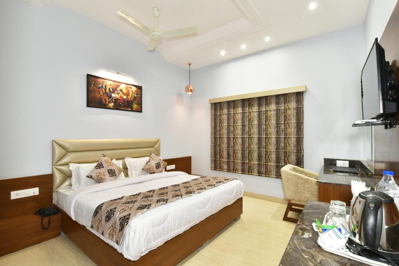 Hotel Vacation Inn Amritsar Bagian luar foto