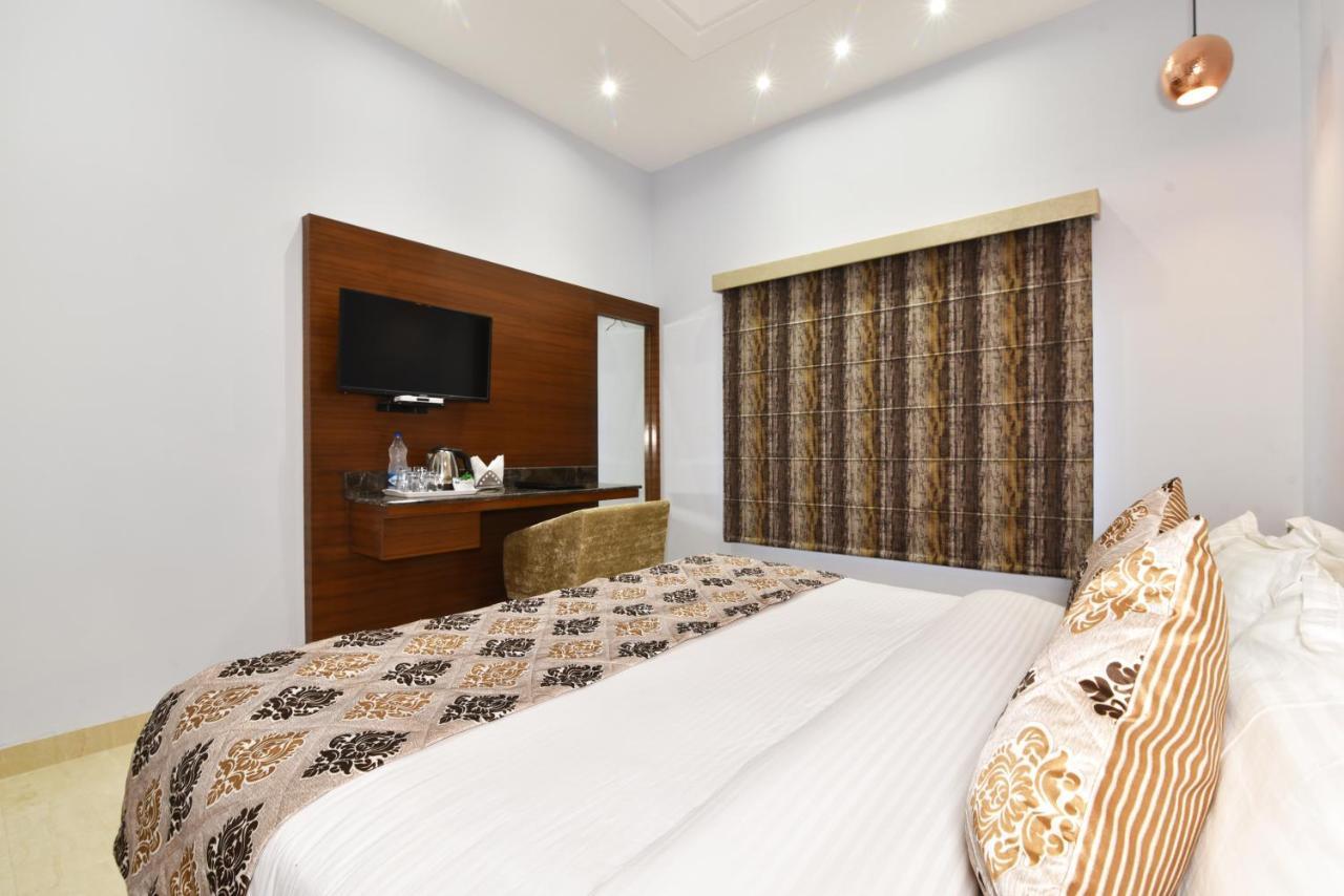 Hotel Vacation Inn Amritsar Bagian luar foto