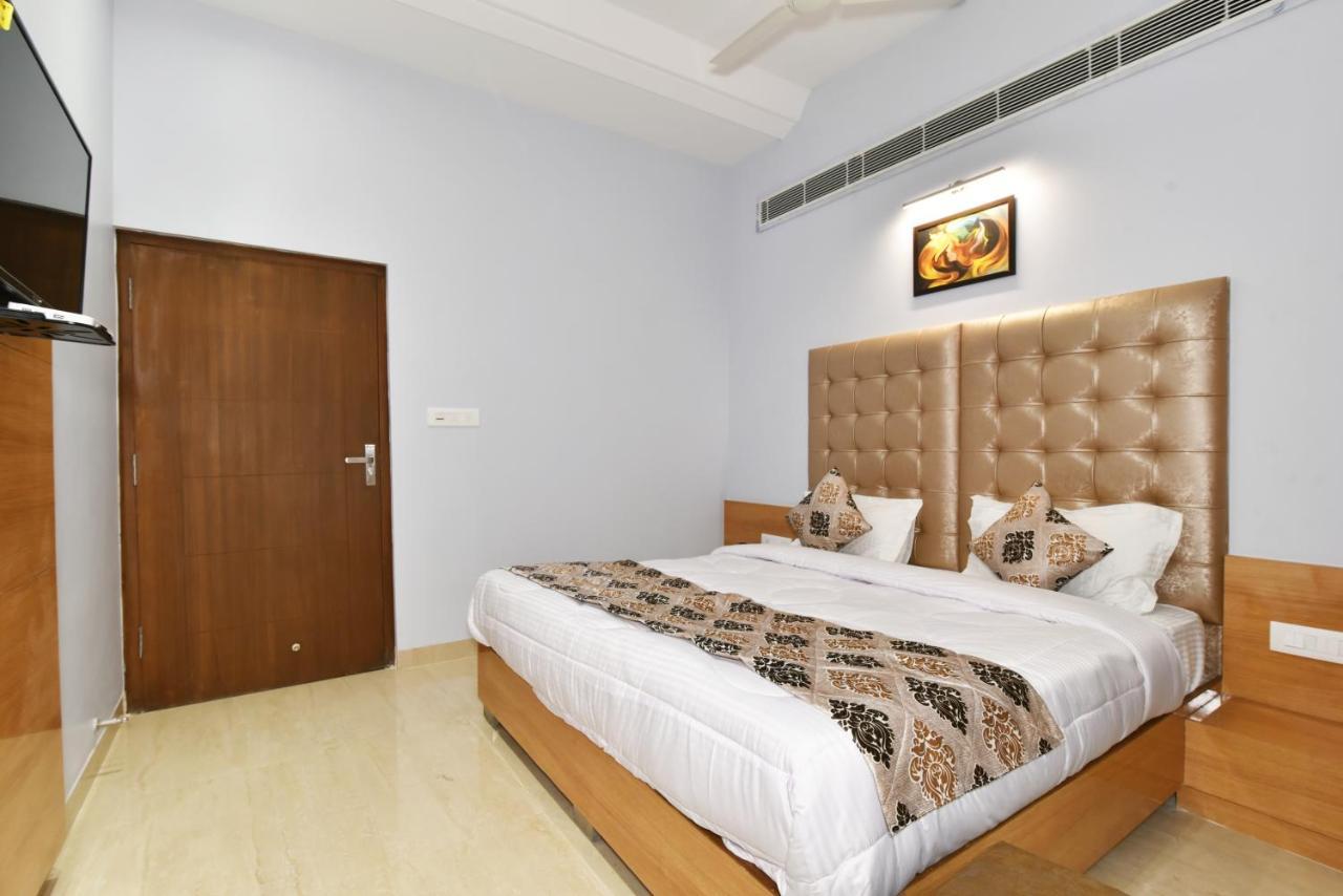 Hotel Vacation Inn Amritsar Bagian luar foto