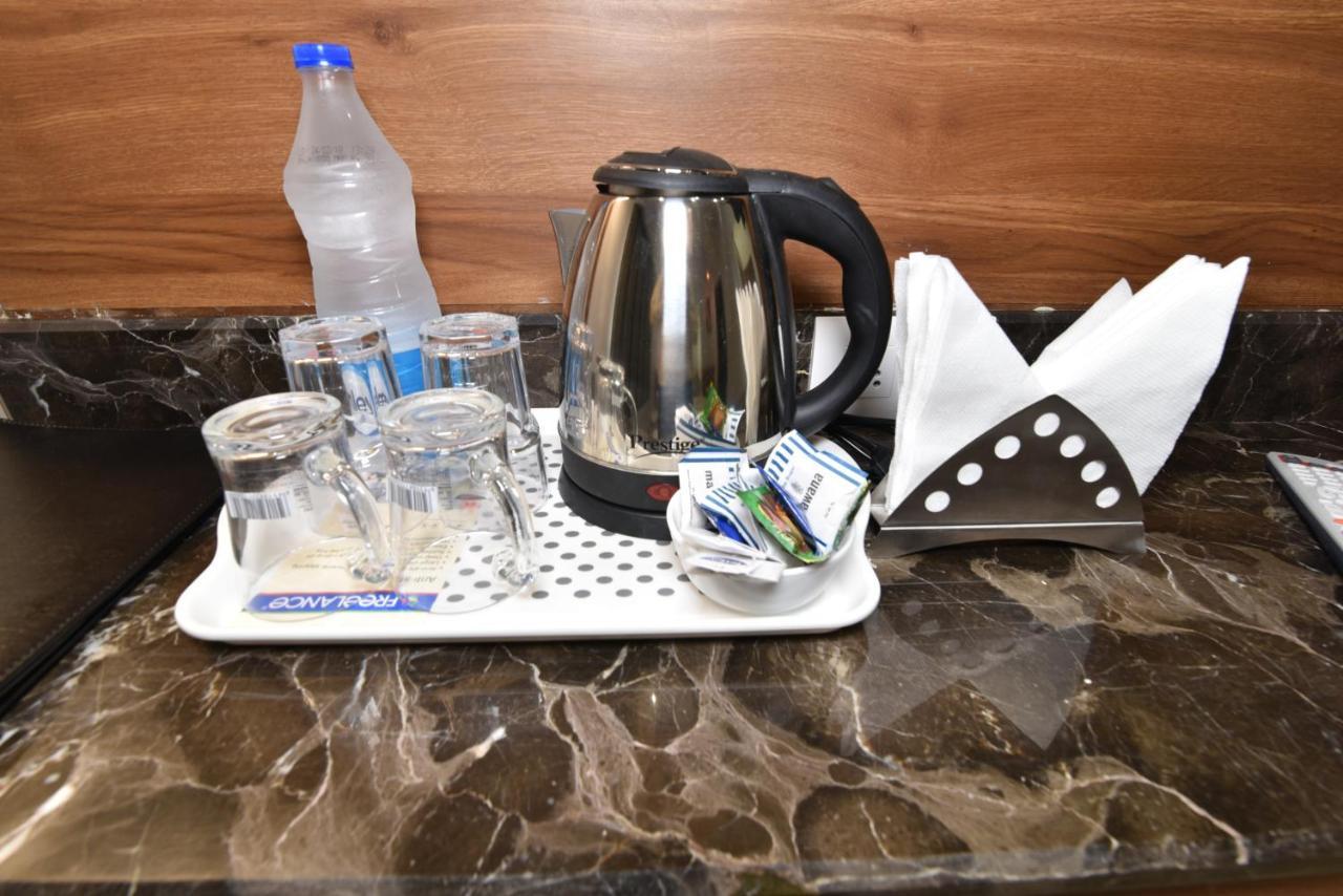 Hotel Vacation Inn Amritsar Bagian luar foto